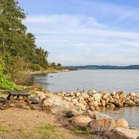 度假居 Fifi - 10m To The Fjord By Interhome *