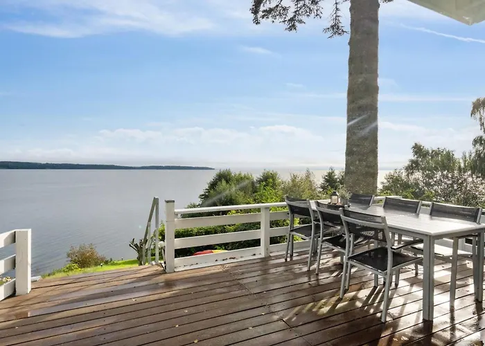 Fifi - 10m To The Fjord By Interhome Vakantiehuis